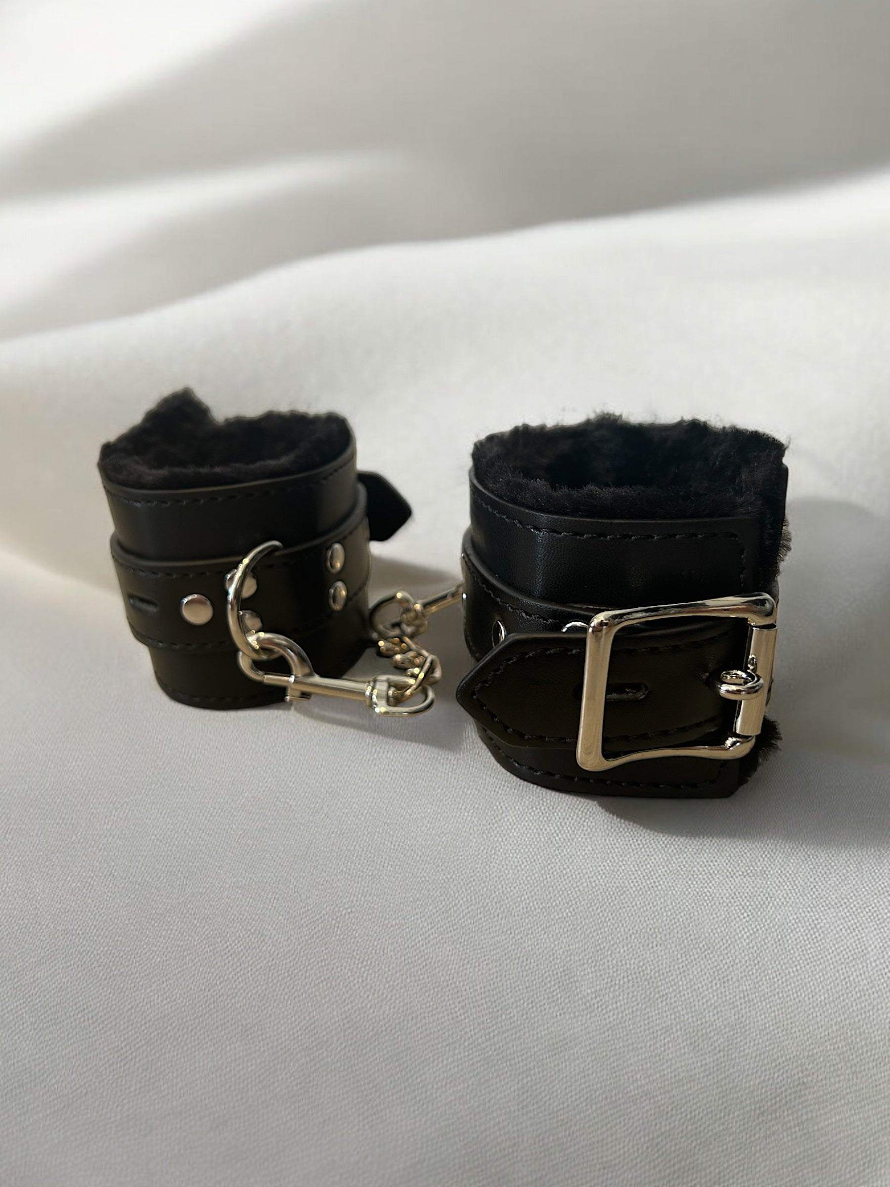 Deluxe Cuff Restraints lined with Faux Fur